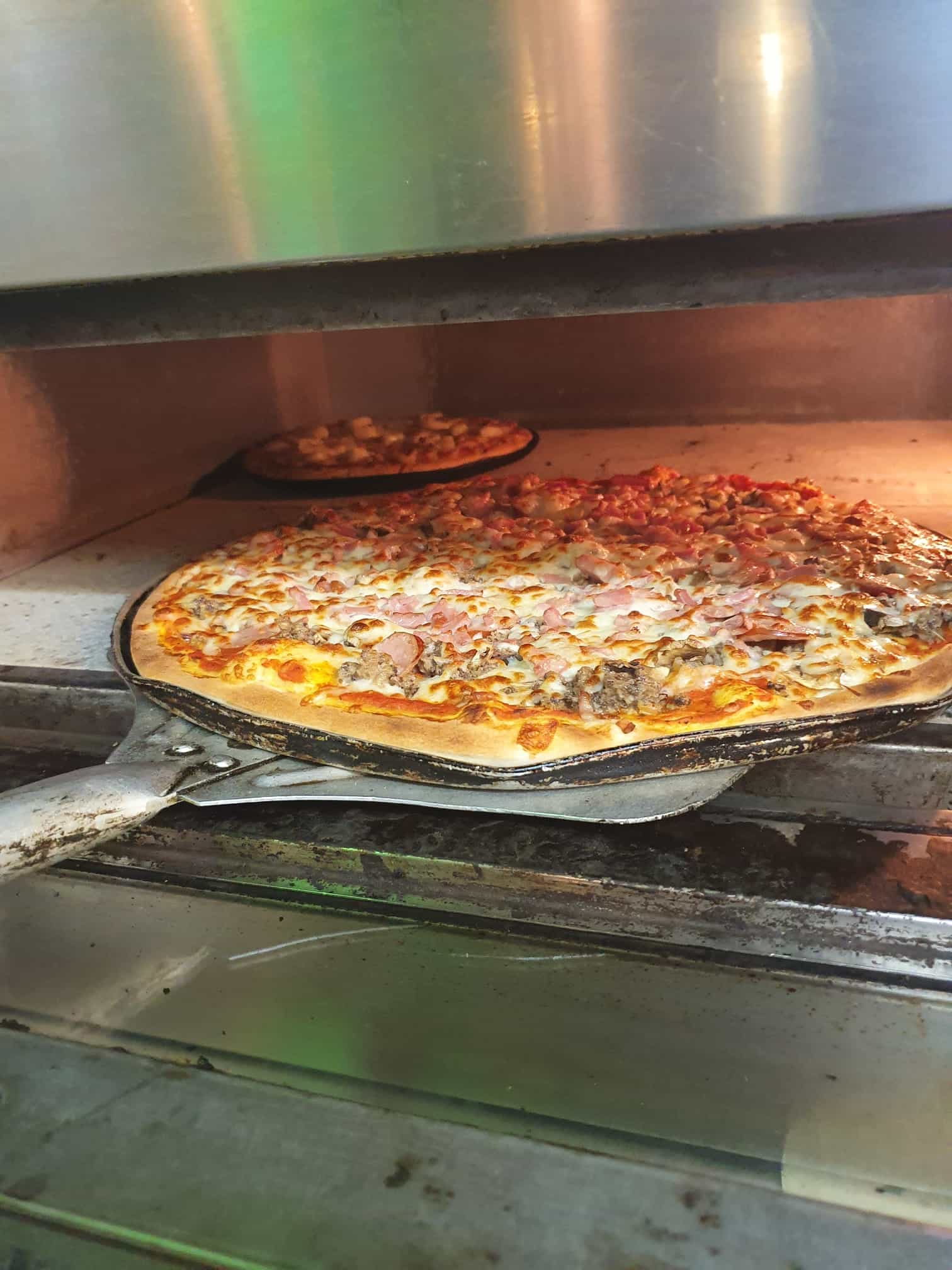 Memos Takeaway Melrose Oven Pizza