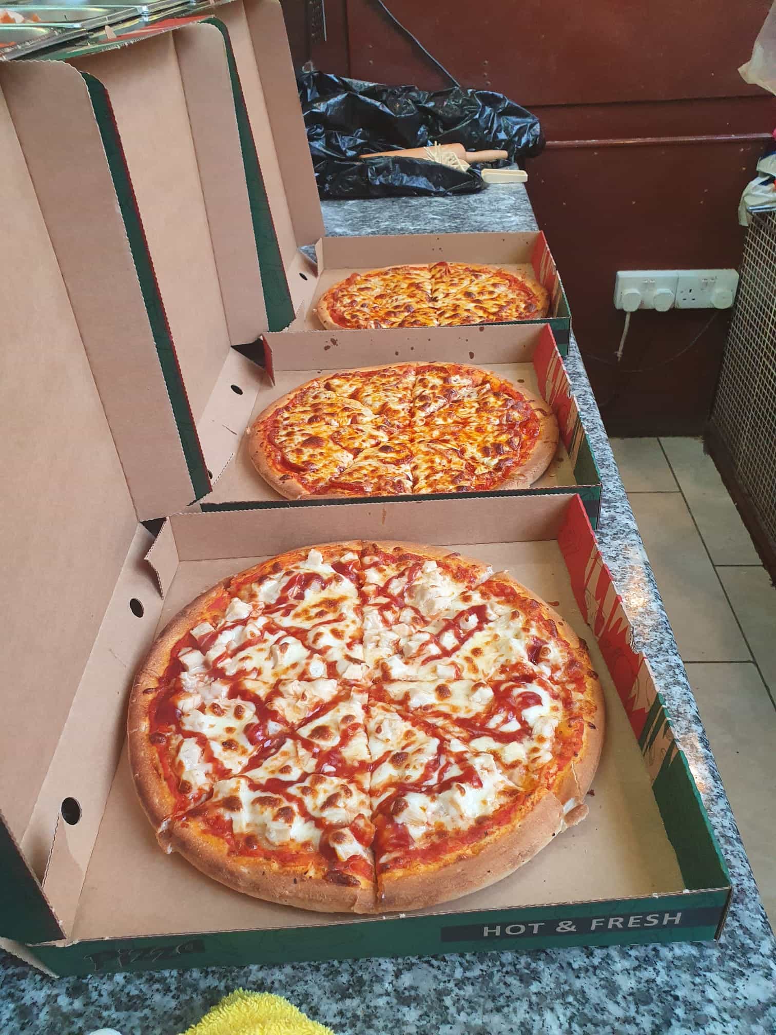 Memos Takeaway Melrose Pizza